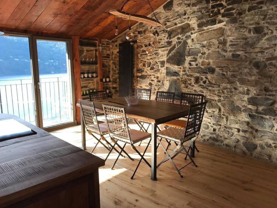 Romantic Home Stone With Amazing View Lake Of Como And Oleandra 拉利奥 外观 照片